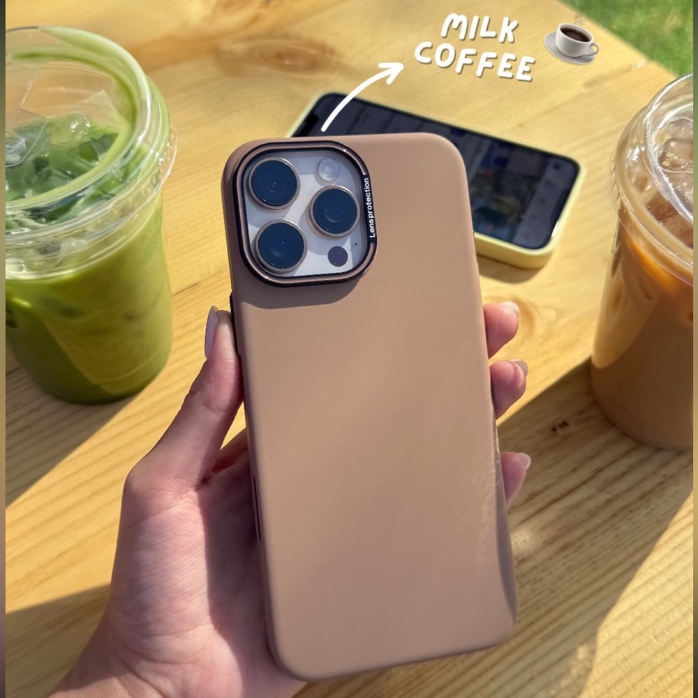 Brown Minimalistic Thin Silicone Phone Case